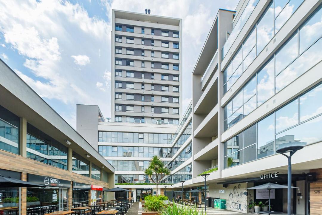 Apto Com Incrivel Localizacao Em Porto Alegre Sp Apartment Exterior photo